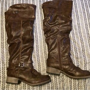 New without tags over the knee boots. Worn once